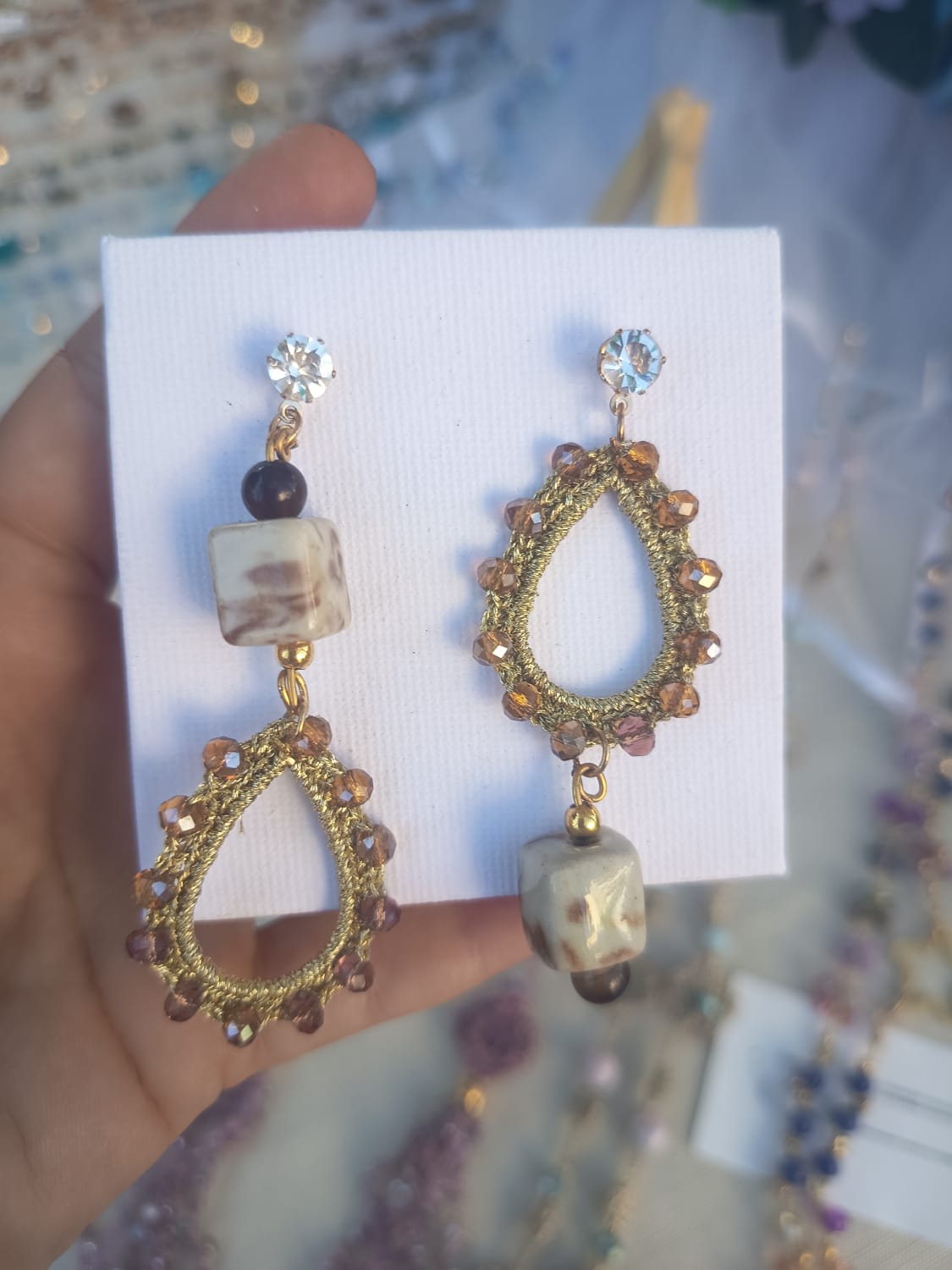 Orecchini Goccia con Cristalli